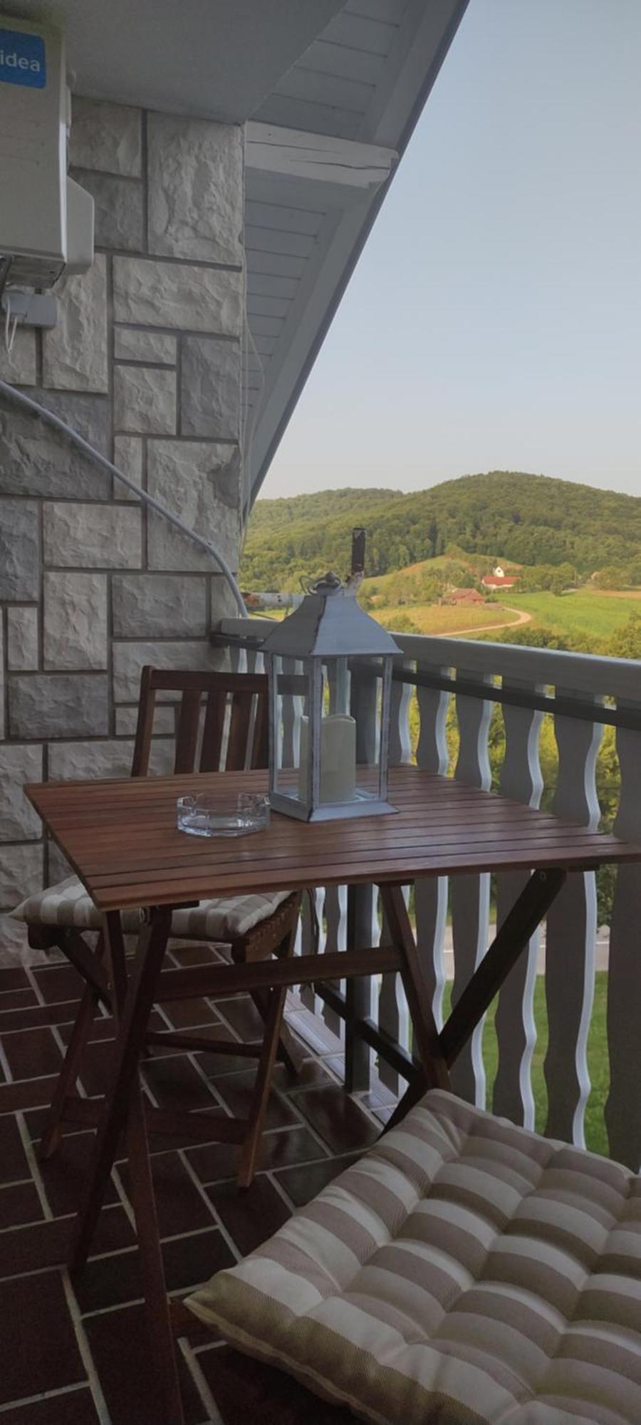 Katty-Rastoke Apartment สลูน ภายนอก รูปภาพ
