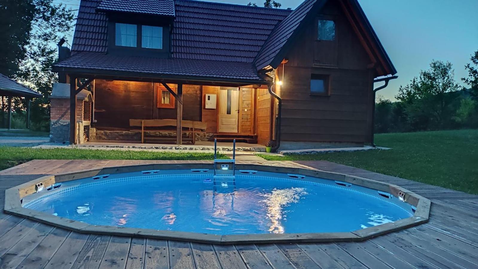 Katty-Rastoke Apartment สลูน ภายนอก รูปภาพ